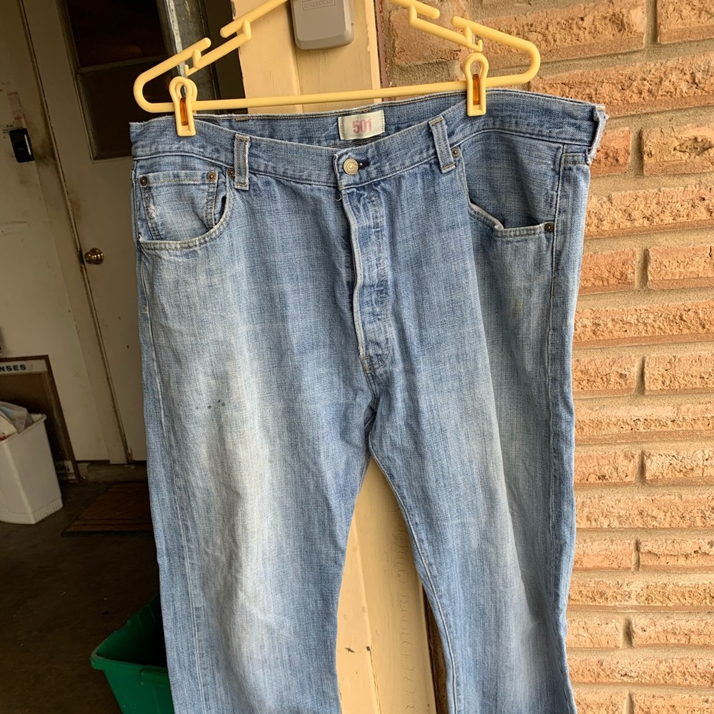 Levi 501 button down jeans 42x32